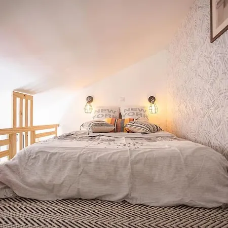 Apartmán Smart Casa + Terrasse Parking Gratuit 24/24 *